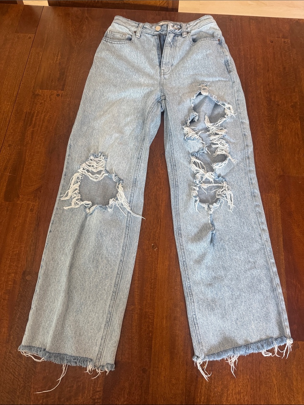 Pacsun Light Wash Distressed Straight-Leg Jeans size 24